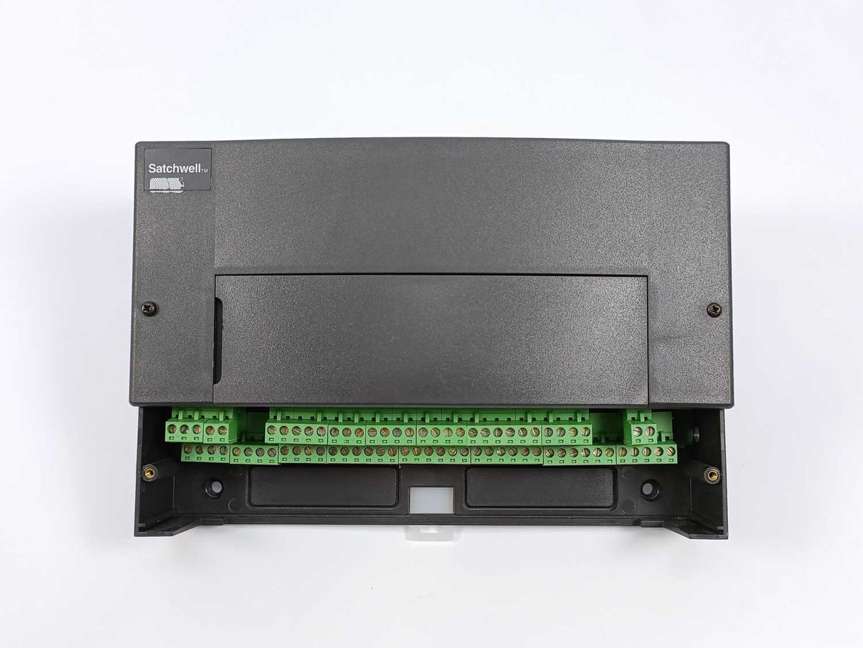 Satchwell IAC600-B Multi-Loop Intelligent Advanced Controller