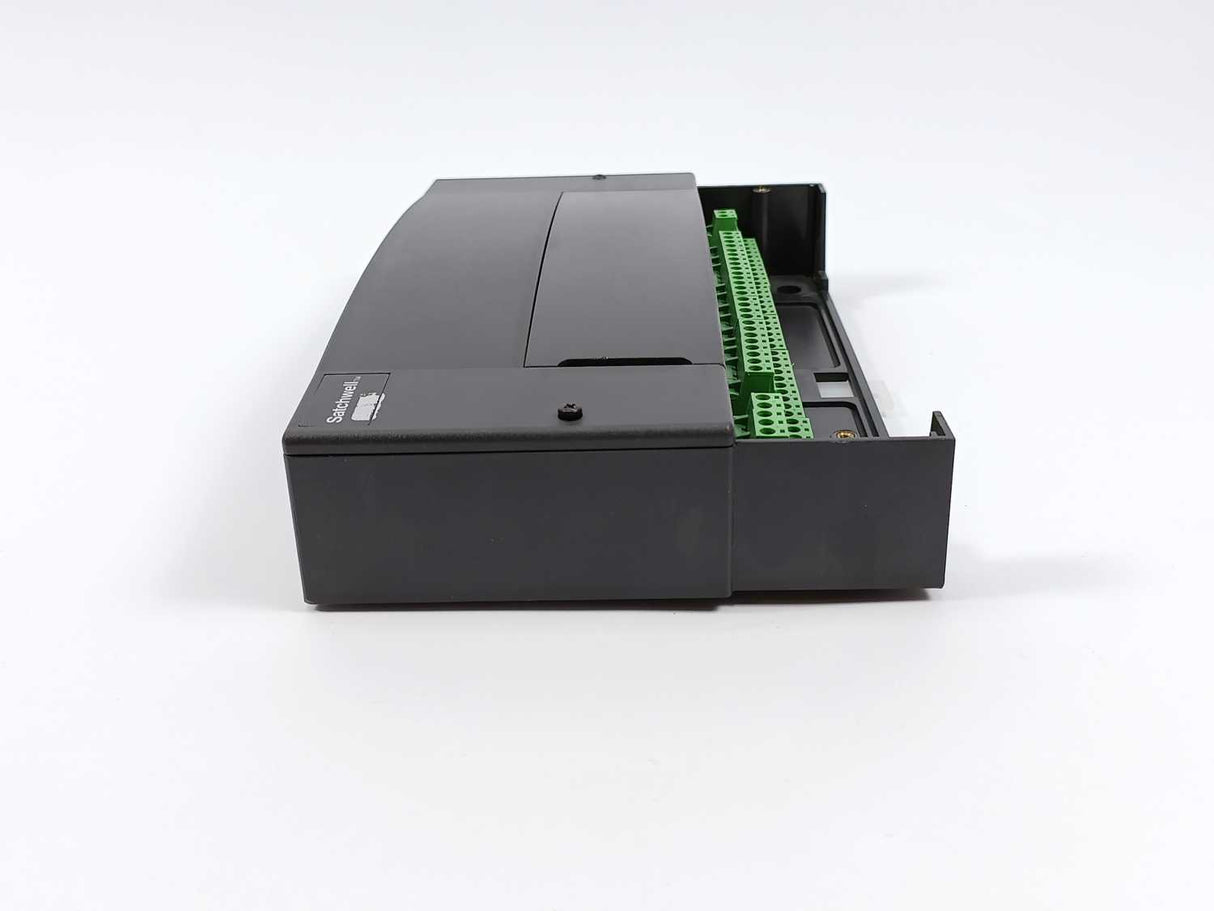Satchwell IAC600-B Multi-Loop Intelligent Advanced Controller
