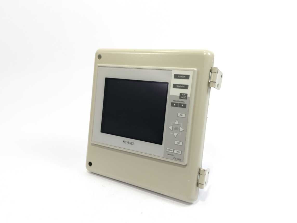 KEYENCE  CV-551 Operator Interface