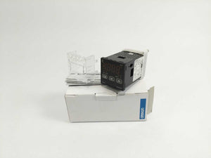OMRON E5CSV-R1TD-500 Temperature Controller
