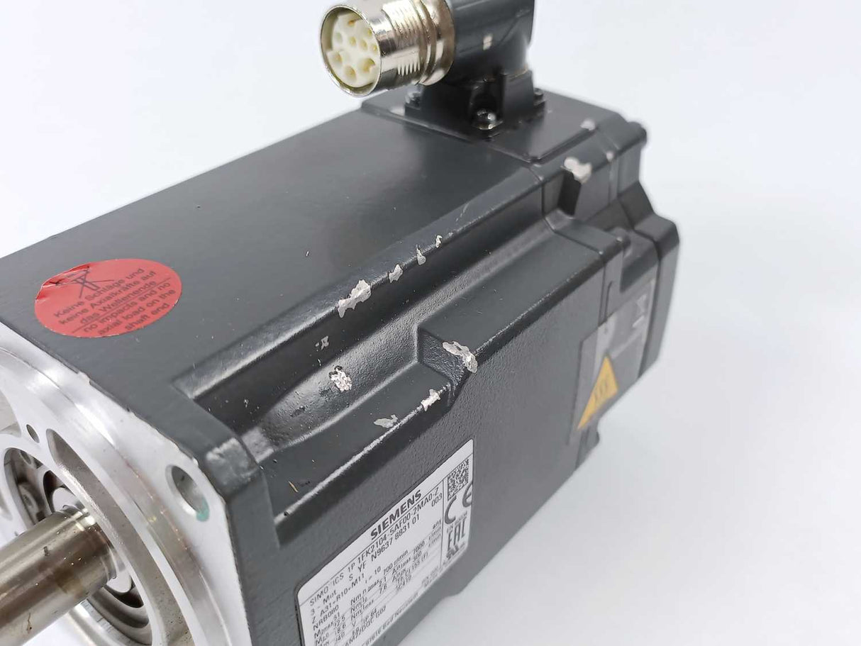 Siemens 1FK2104-5AF00-2MA0-Z Synchronous Motor