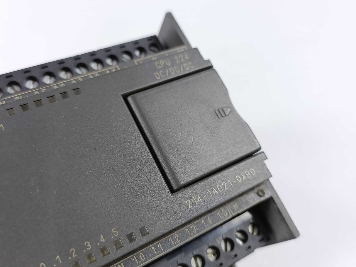 Siemens 6ES7214-1AD21-0XB0 CPU 224 Compact Unit