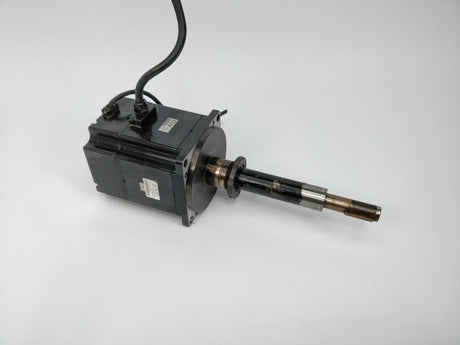 Yasakawa SGMP-15V314CT AC Servo Motor With Load Shaft