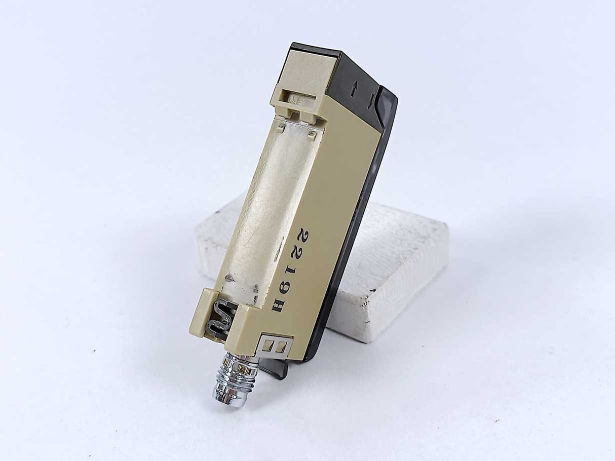 OMRON E3X-A46 Photoelectric switch