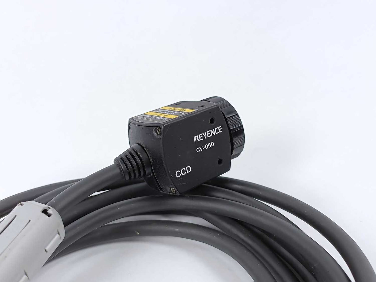 KEYENCE  CV-050 CCD Vision System Camera