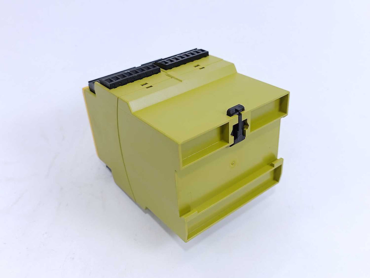Pilz 778010 PMUT X1P 24VDC 3n/o 1n/c 5so