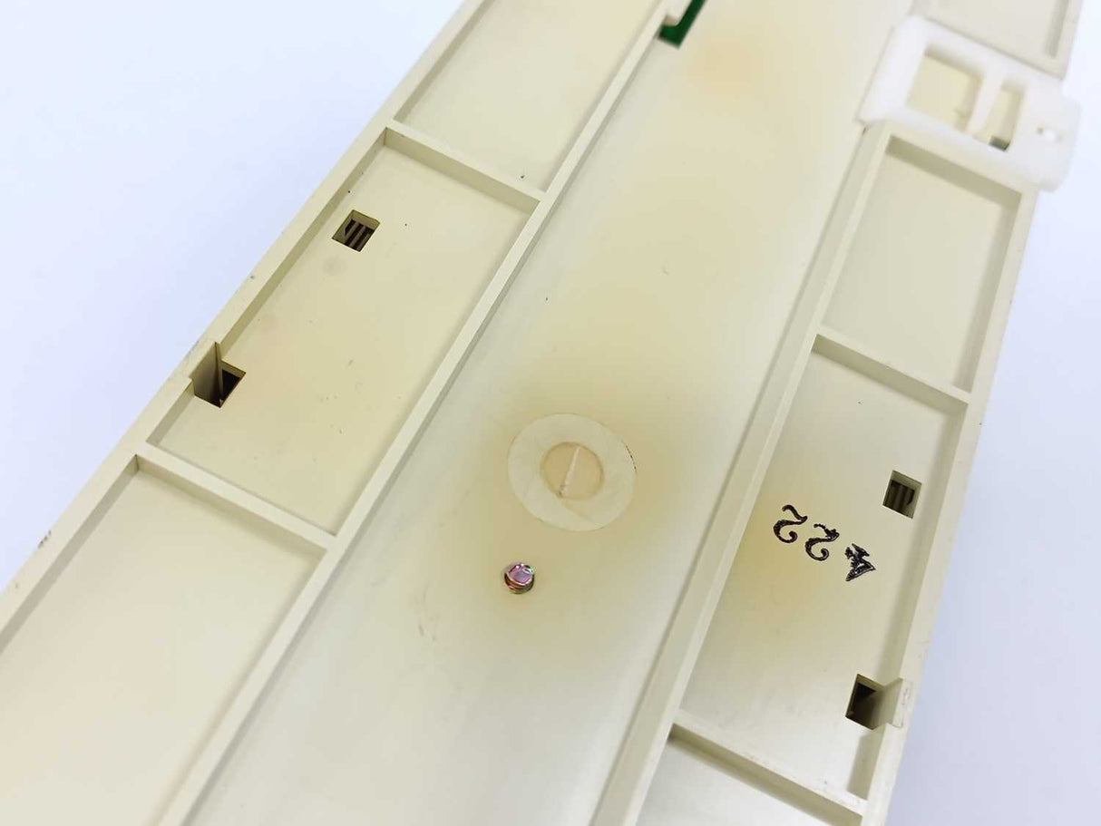 Mitsubishi FX2N-80MR-ES/UL PLC Base Unit 100-240VAC