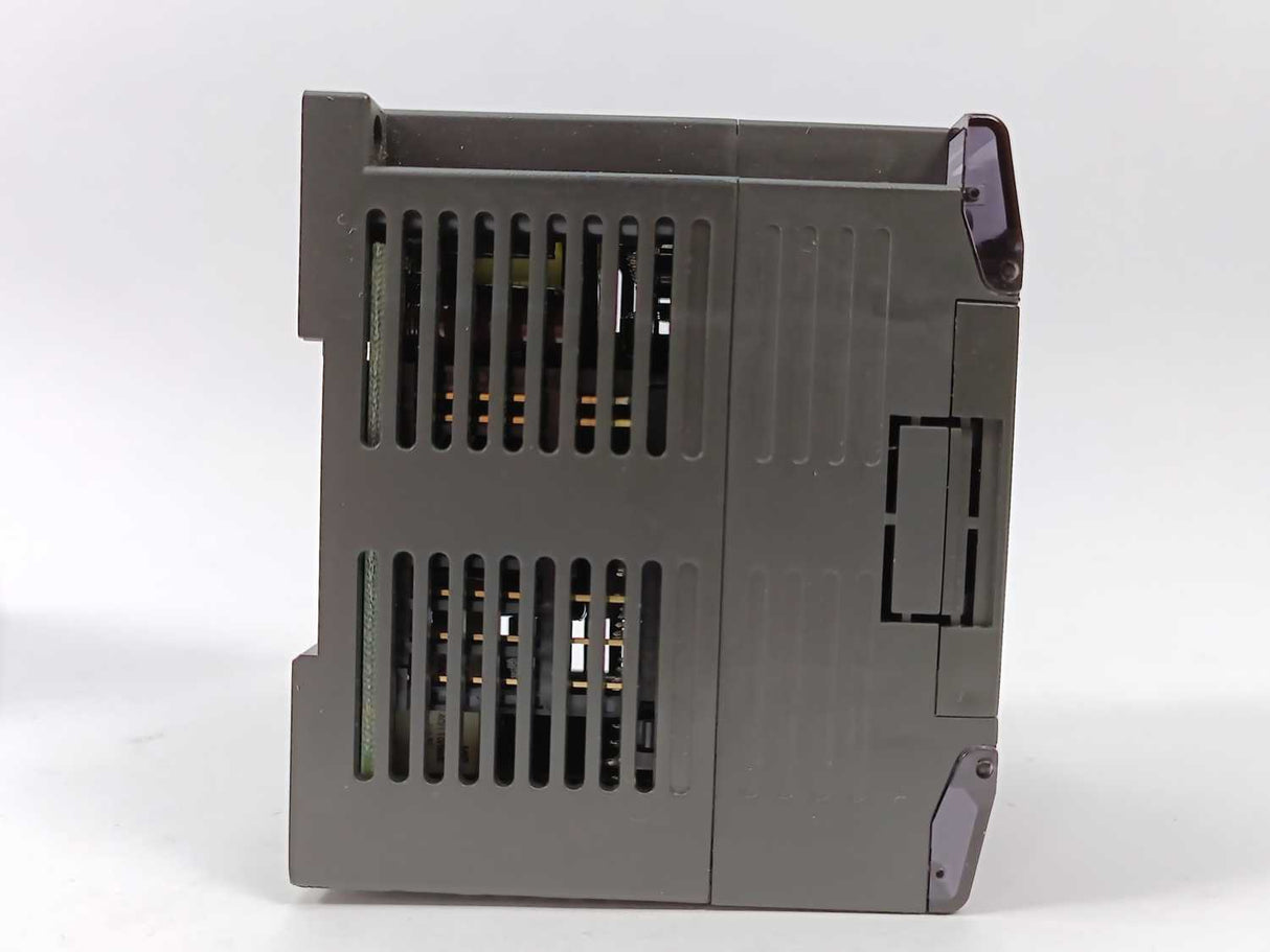 Fatek FBS-10MAR2-AC PLC, Power: 100-240VAC 50/60Hz 21W