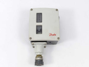 Danfoss 017A1692-01 Differential Pressure Switch, Type RT200