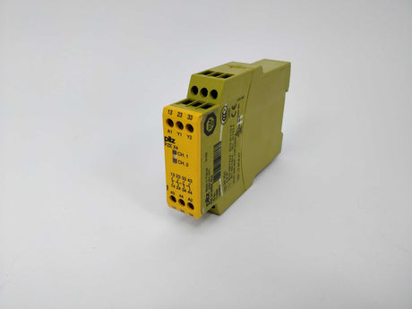 Pilz 774585 PZE X4 24VDC 4n/o 774585