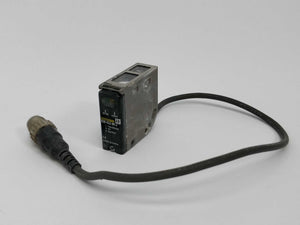OMRON E3S-CL2-M1J Photoelectric sensor