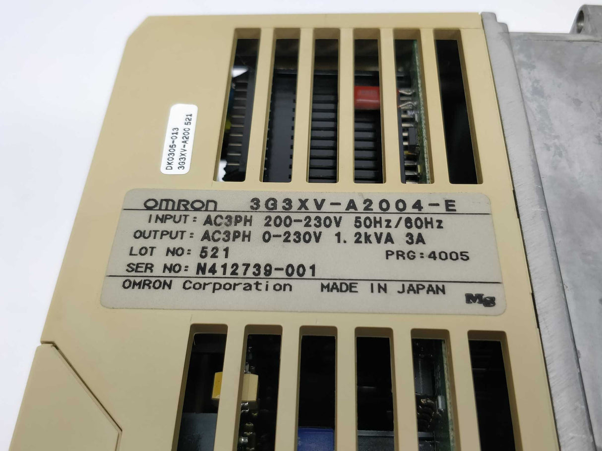OMRON 3G3XV-A2004-E Sysdrive 3G3XV inverter 0.4kW 0-230V