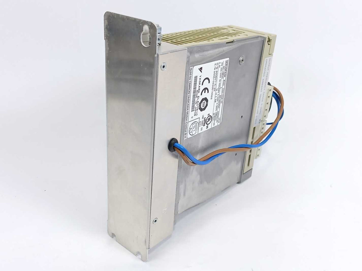OMRON / YASKAWA SGDH-02AE-OY SERVOPACK Servo Drive