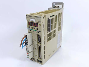 OMRON / YASKAWA SGDH-01AE-OY Servopack