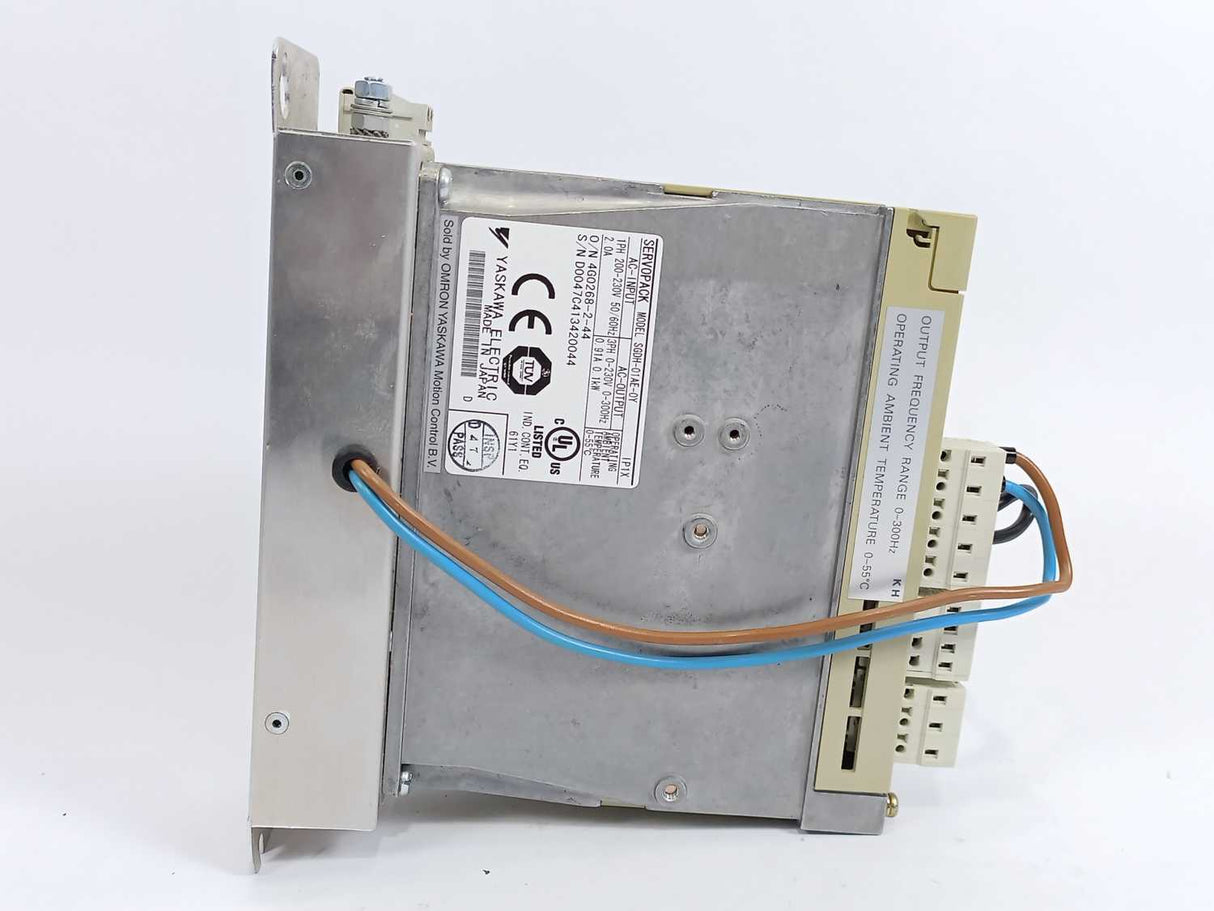 OMRON / YASKAWA SGDH-01AE-OY Servopack