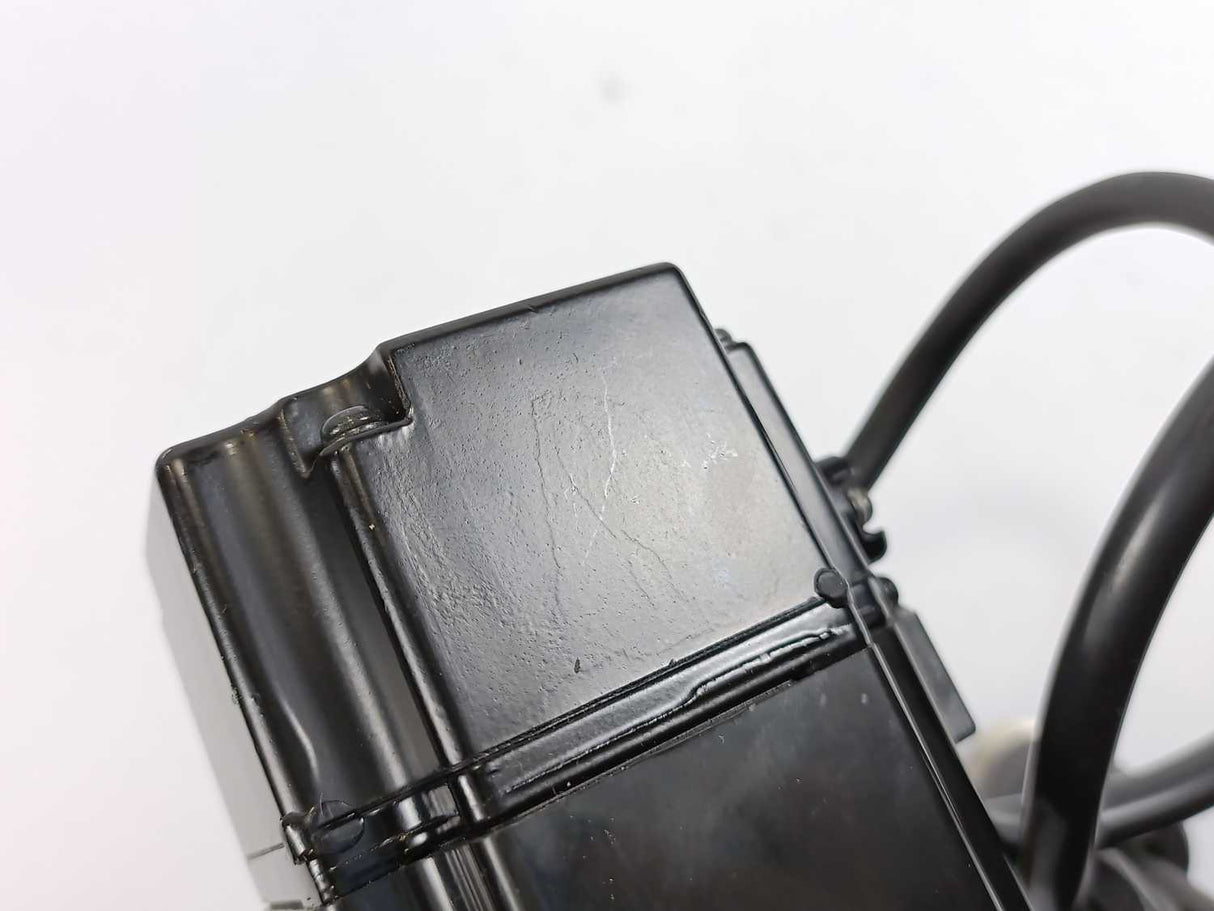 YASKAWA ELECTRIC SGMAH-02A1A61D-0Y AC Servo Motor