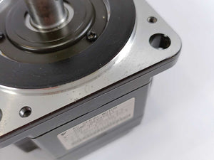 YASKAWA SGMP-02V3YG11 AC Servo Motor