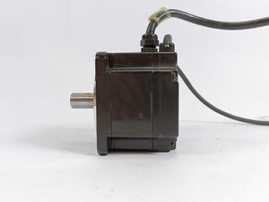 YASKAWA SGMP-02V3YG11 AC Servo Motor