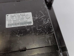 OMRON / YASKAWA SGMPH-15D1A61D-0Y AC Servo Motor