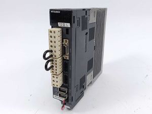Mitsubishi MDS-D-SVJ3-04 Servo Drive Unit 0.4kW