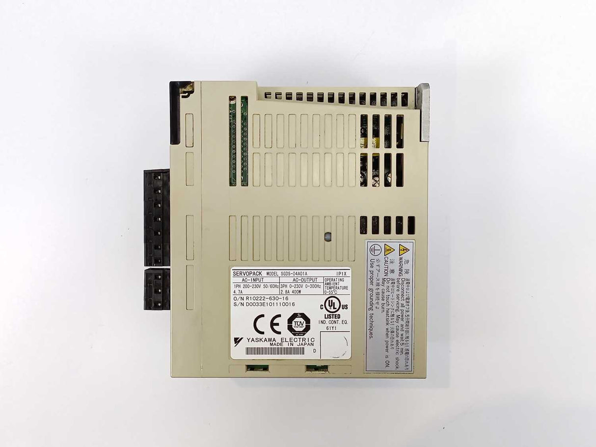 YASKAWA SGDS-04A01A Servopack 200V