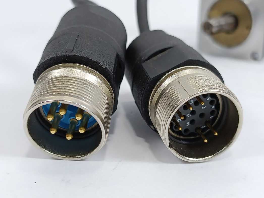 YASKAWA SGMAH-01AAA6CD-0Y 100W 200V Servo Motor