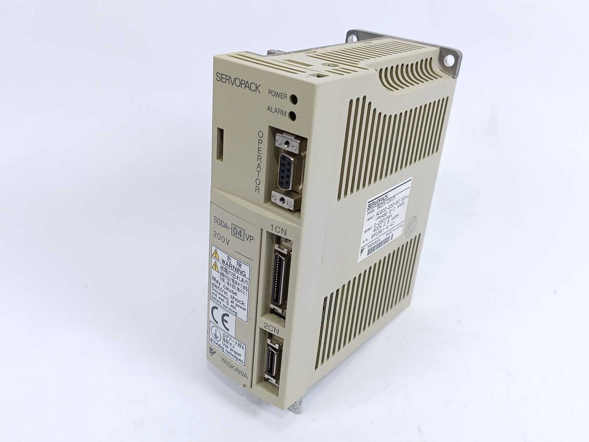 YASKAWA SGDA-04VP 0-230V 400W 2.6A SERVOPACK Servo Drive