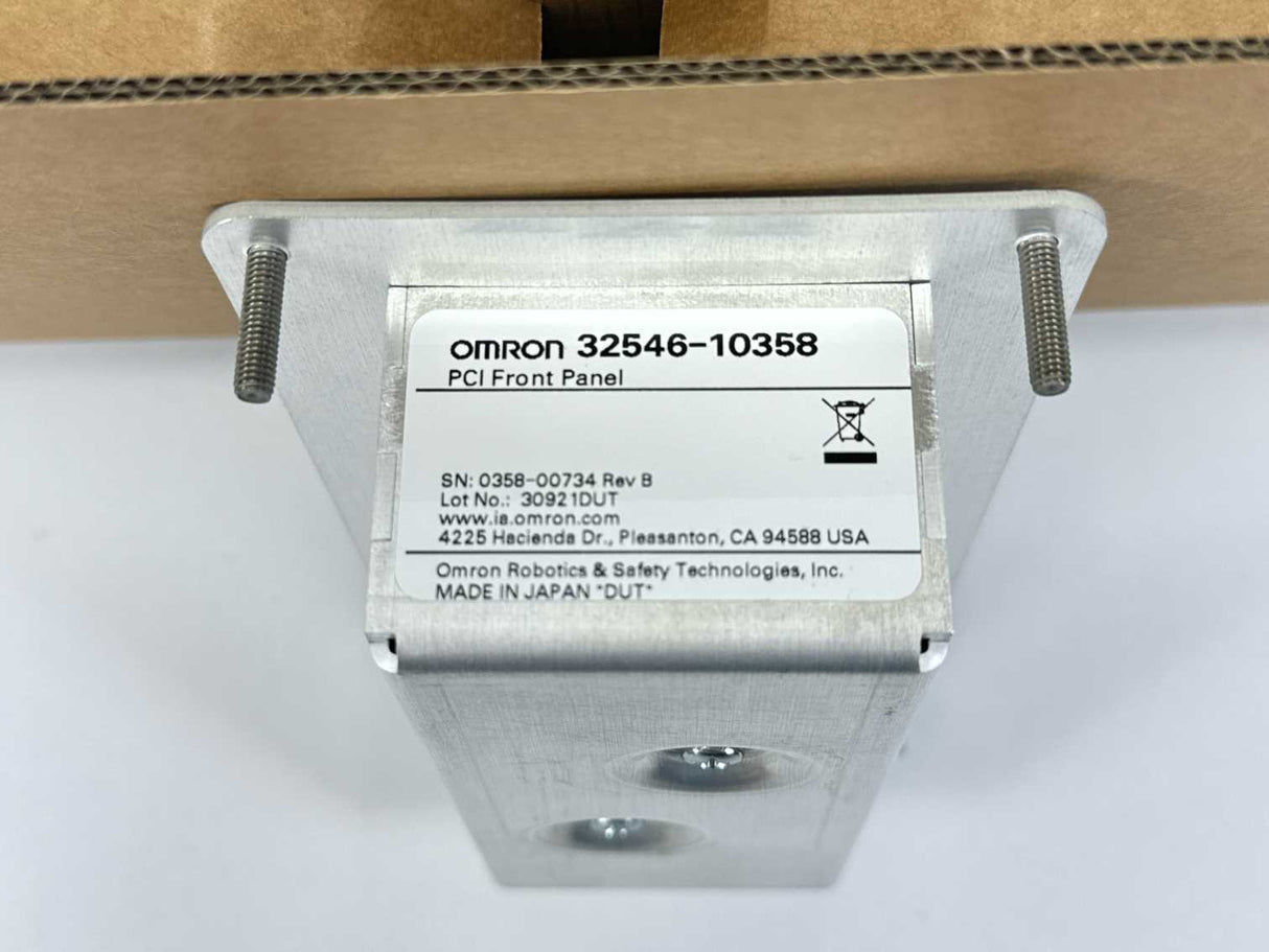 OMRON RS4-2053102 i4-350L Scara w/ 19354-010 Controller & front panel Kit