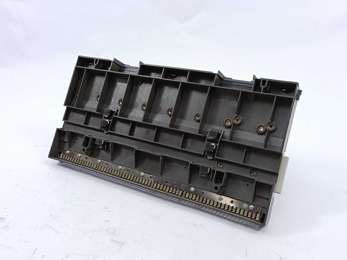 Fisher-Rosemount Systems 12P0818X052 KJ4001X1-BE1 8-Wide Carrier w/ Shield