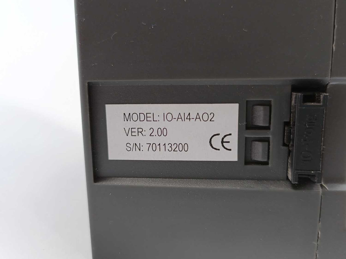 Unitronics IO-AI4-AO2