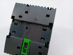 Schneider Electric SXWUI16XX10001 UI-16, Central I/O module W/TERMINAL BASE