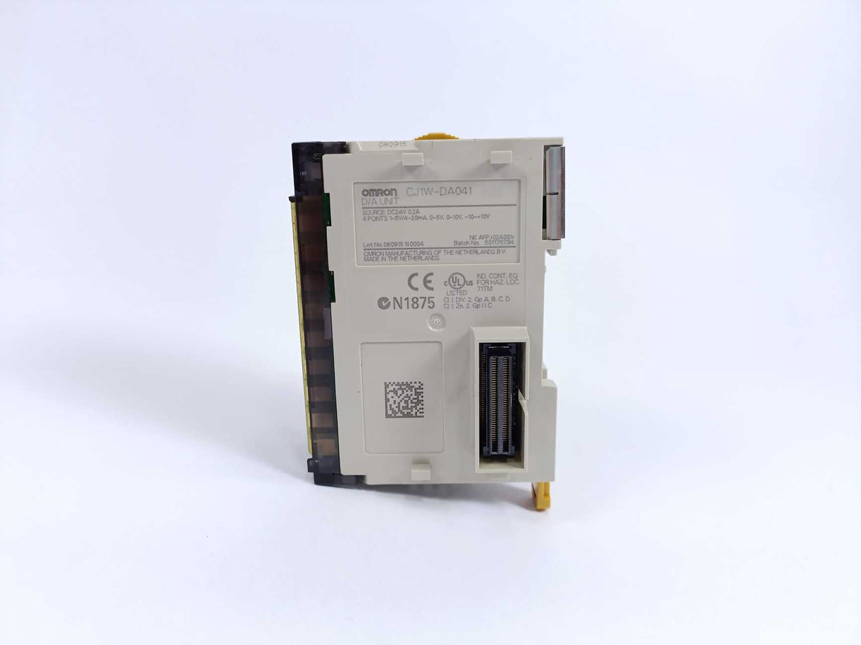 OMRON CJ1W-DA041 Analog Output Unit