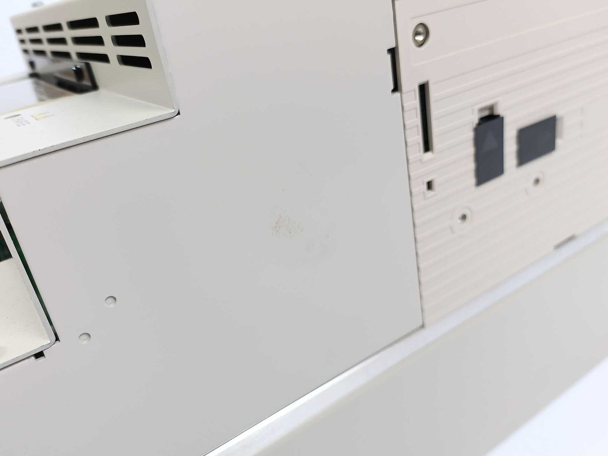 YASKAWA SGDV-210D01A 076368 Servo Drive