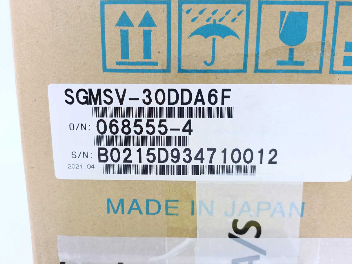 YASKAWA SGMSV-30DDA6F AC  Servo Motor