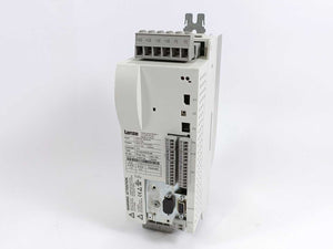 LENZE ECSEA004C4B 13470118 Servo Drive, 2.5 / 2.0 A