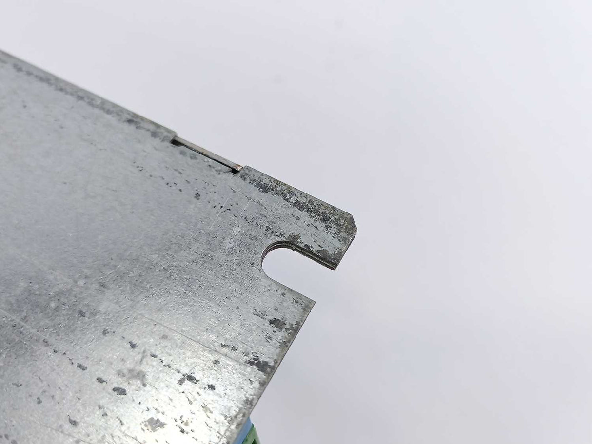 LENZE ECSZZ040X4B 13231458 Servo Drive RFI Noise Filter