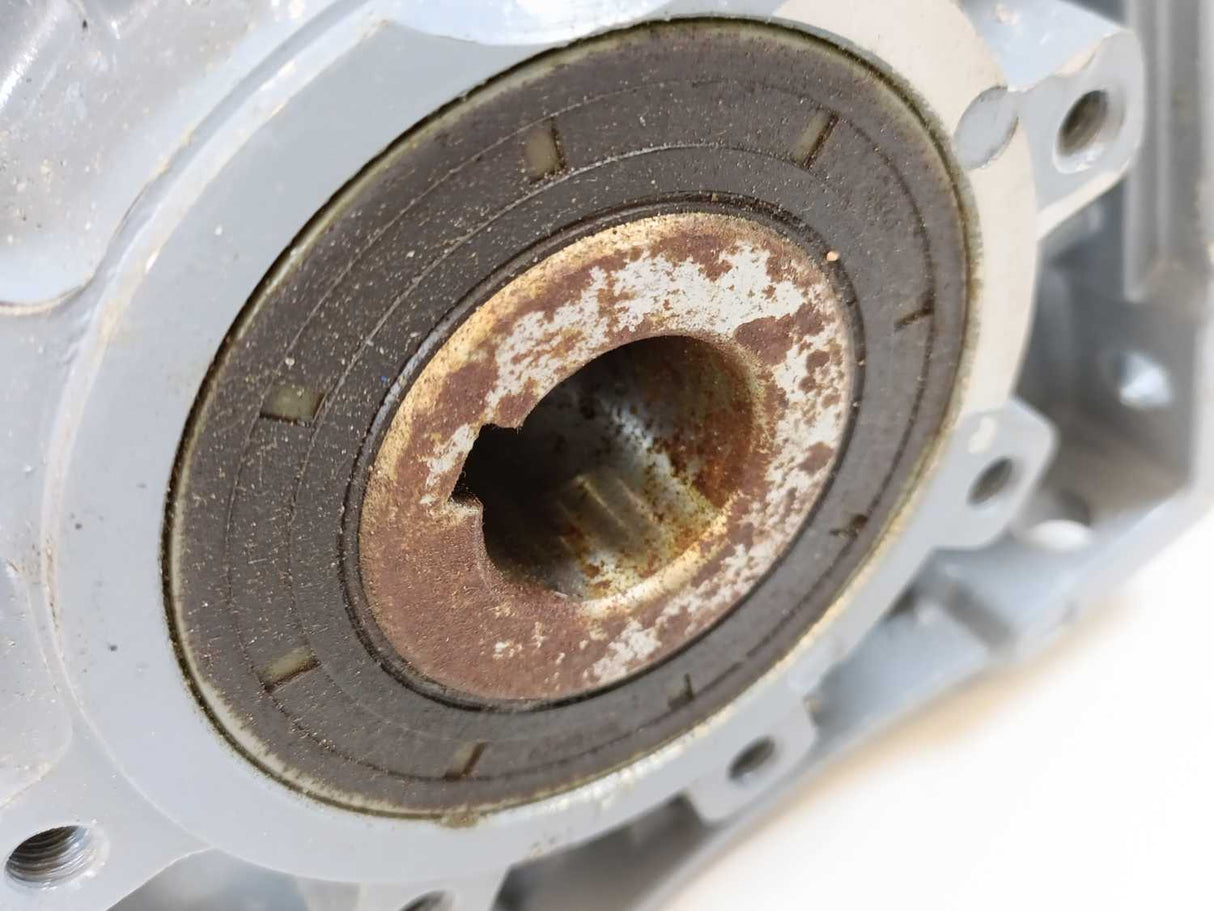 BEGE BPM75-B Gear i=1.20 w/ Kolmer P4MC 80b6 B5 3-Phase Brushless Motor