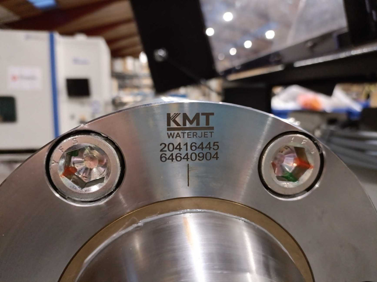KMT Waterjet SLVI100 Streamline SL-VI 60000psi/100hp Cutting Pump Year 2022