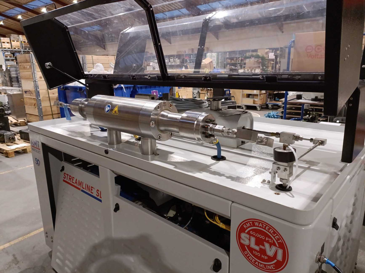 KMT Waterjet SLVI100 Streamline SL-VI 60000psi/100hp Cutting Pump Year 2022