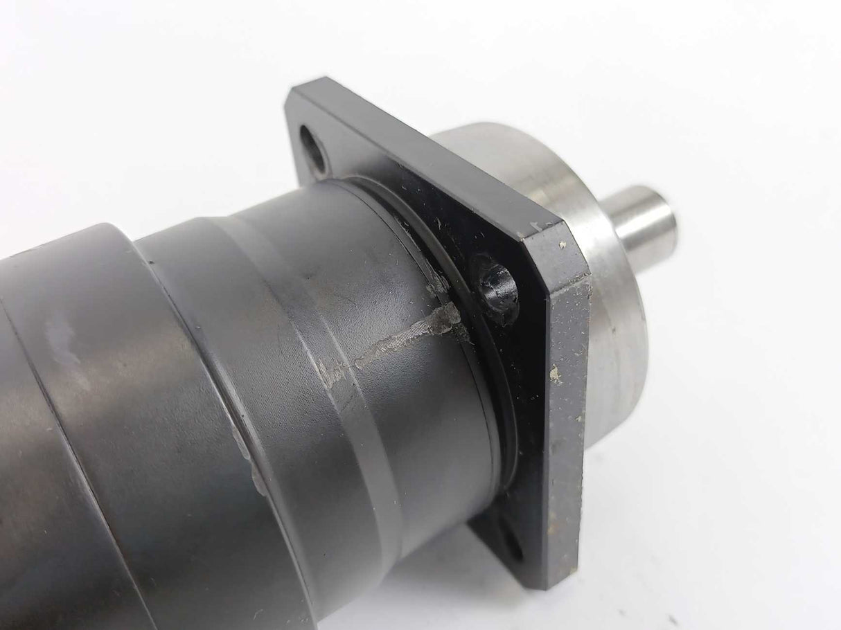 LENZE MCS06I60-RS0B0 Servo Motor w/ G85AP040MGCN2T27 Gear Box