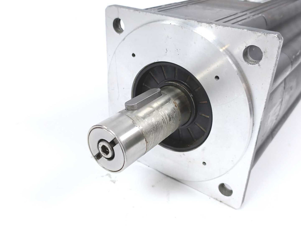LENZE MCS 12L20-RS0B0-B19N-ST6S00N-R0SU 13387395 Servo Motor 330V 5.9A