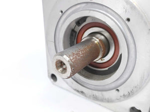 LENZE MCS 14L15-RS0b0-B24N-ST5S00N-R0SU 15003660 Servo Motor 315V 9.7A