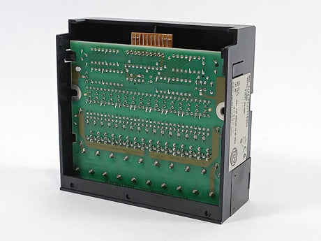 Idec Izumi Corp. PFJ-T162CU Tr. Output (Source 12-28V DC 0.5A)