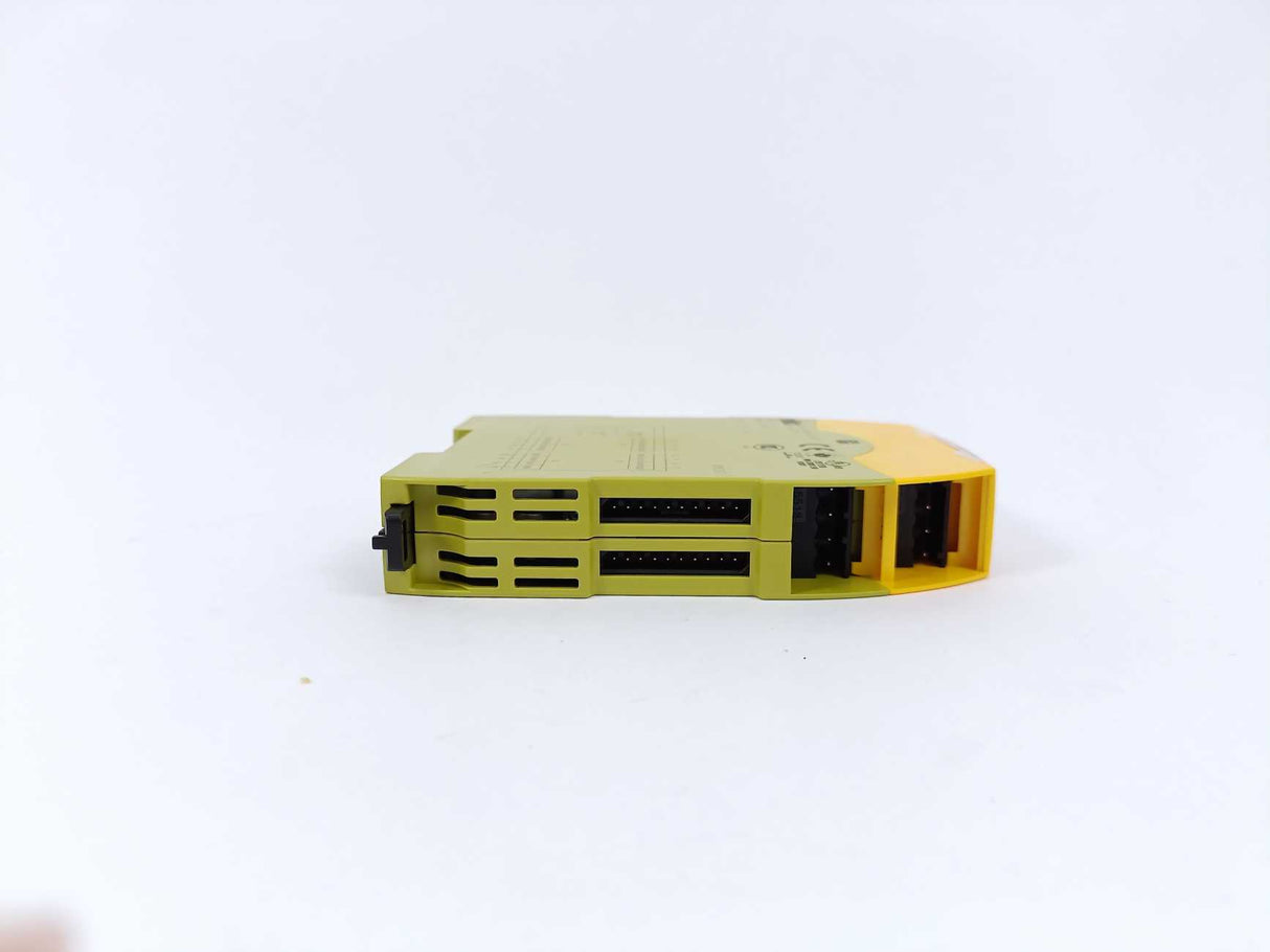 Pilz 772140 PNOZ m EF 16DI Module supply 16 Digital Inputs