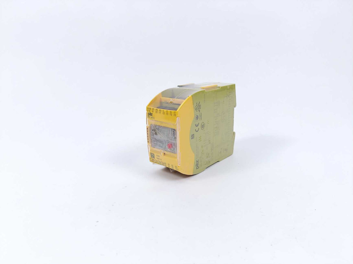 Pilz 772001 PNOZ mm0.1p Controller
