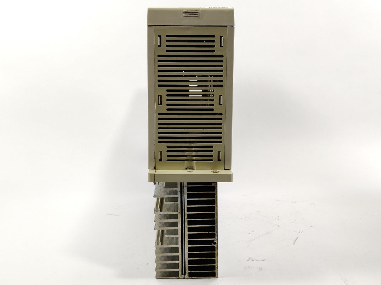 Mitsubishi MDS-A-SP-55 Spindle Drive Unit with 2CN20 connector slots
