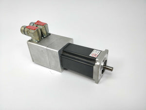 Baumüller DSD28M65U6054 Servo motor 570W 1,2Nm 1,7A