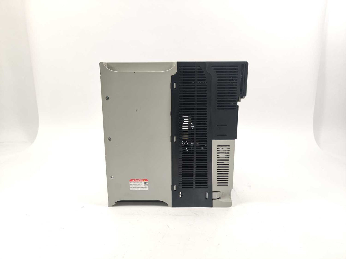 AB 25C-D043N114 Ser. B PowerFlex 527 22kW / 30Hp AC Drive