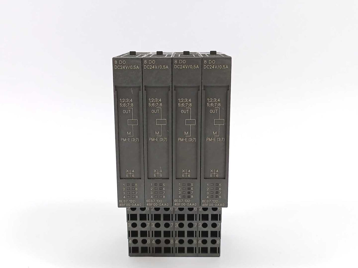 Siemens 6ES7132-4BF00-0AA0 w/ 6ES7193-4CB30-0AA0 4 Pcs.