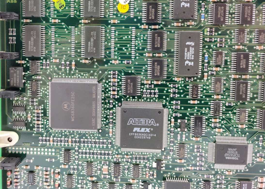 ABB 3HAC1462-1 DSQC 363 Board